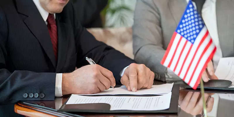 Why Choose Our E2 Visa Legal Services in Venezuela?